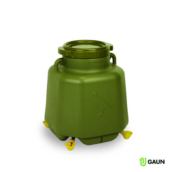 OUTDOOR PLASTIC DRINKER WITH DRINKING CUP 40 L.